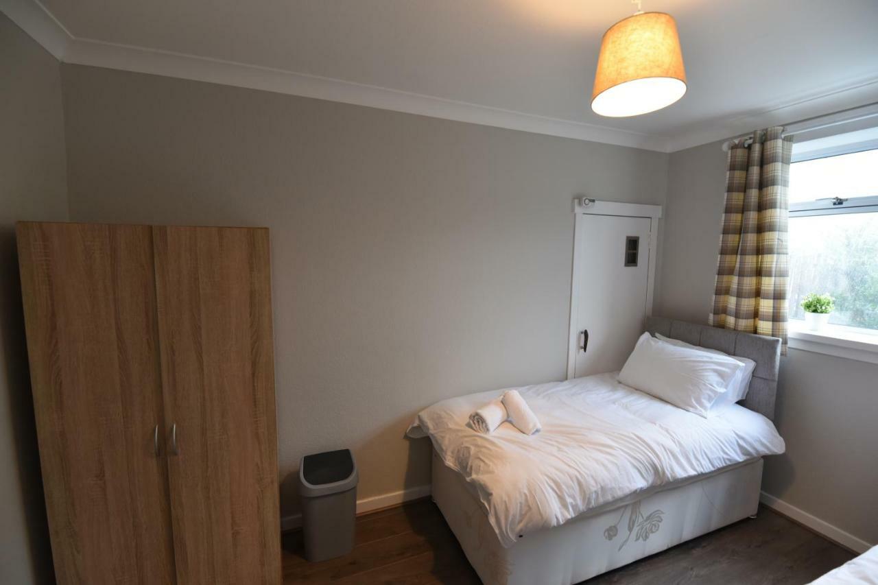 Sighthill 3 Bedrooms With Private Garden 에든버러 외부 사진